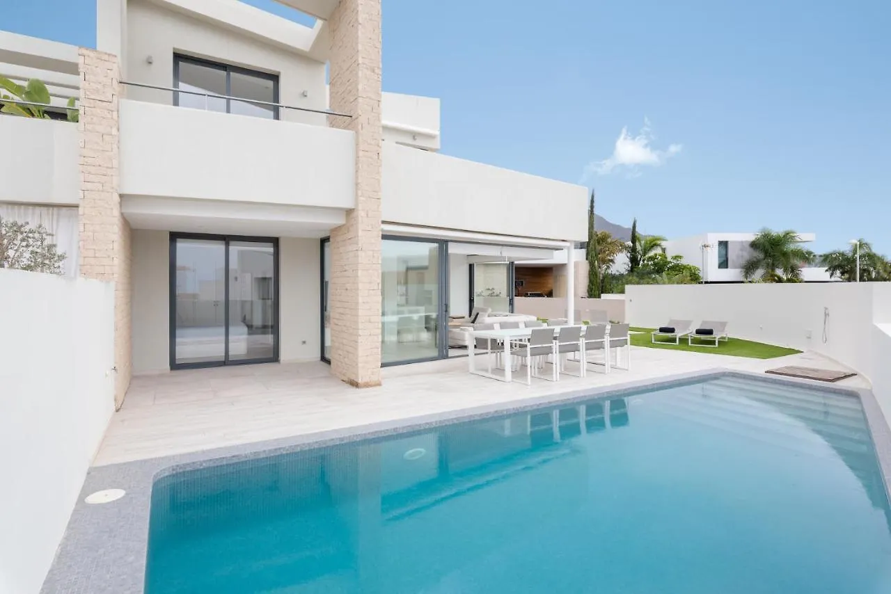 Karat Villa Neveda Costa Adeje